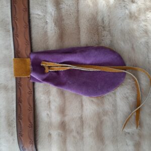 Tobacco Pouch in Deep Purple Tanned Leather